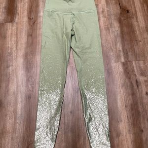 Pistachio ombré shimmer legging